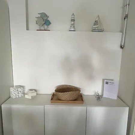 - Terraced House With Direct Access To The Apartment